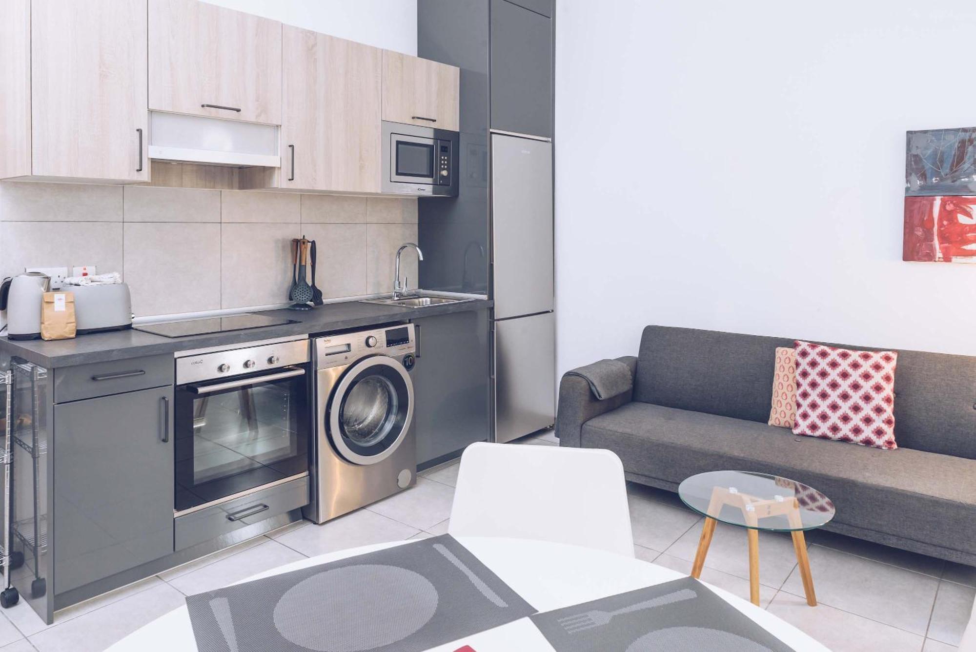 2Br And 2Ba In The Zoko Cozy And Convenient Διαμέρισμα Γιβραλτάρ Εξωτερικό φωτογραφία